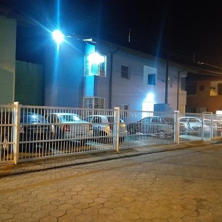 Cantinho do Aconchego na Praia Grande - Ubatuba Exterior foto